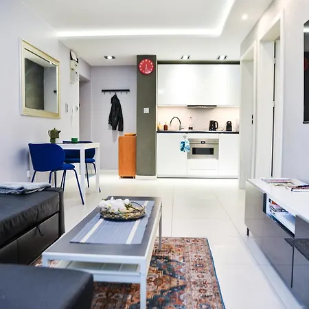Alabas - Stylish - Steps From Market Square & River Breslau