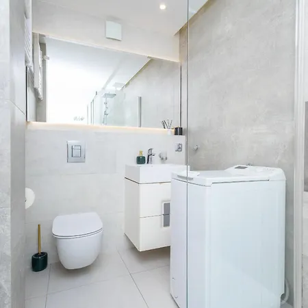 Alabas - Stylish Check In 24h - Steps From Market Square & River * Breslavia