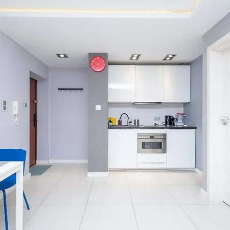 Alabas - Stylish Check In 24h - Steps From Market Square & River Apartamento